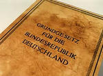 Grundgesetz_cover.jpg