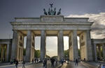 Brandenburger_Tor_DRI_filtered.jpg