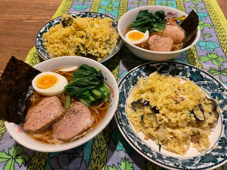 半ラーメンとカレー炒飯