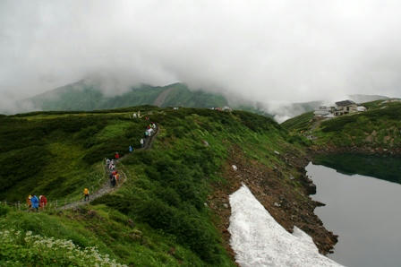 室堂の遊歩道