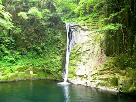 赤目四十八滝布曳の滝