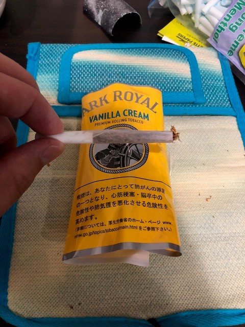 たばこ　手巻き