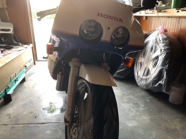 レプリカ　ＶＦＲ750Ｒ