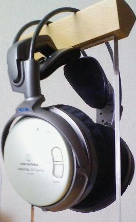 cmp_d1000.jpg