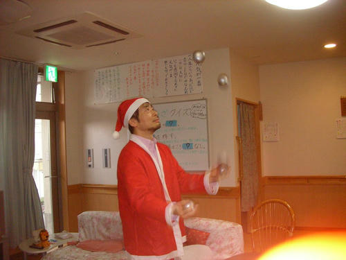 クリスマスジャグリング