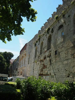 P6121436-2.jpg