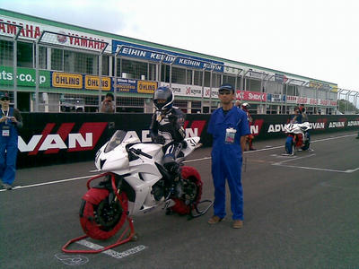 9479434f.jpg