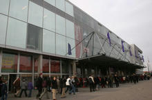 HOI01