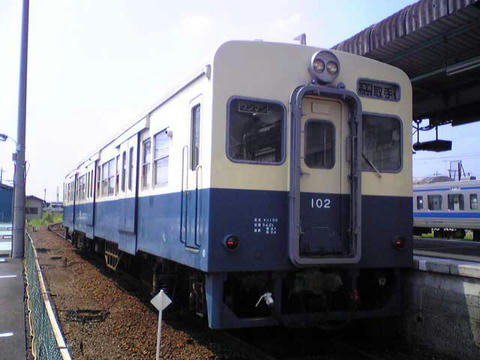 関東鉄道】老兵健在!! スカ色の「キハ102」健在｜下館レイル倶楽部