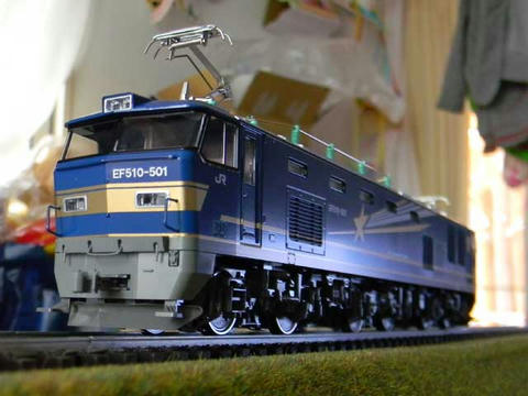 KATO】HO（16番）「EF510」0番台＆500番台（北斗星色）発売