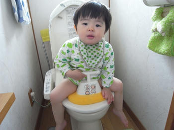 おまる練習中2