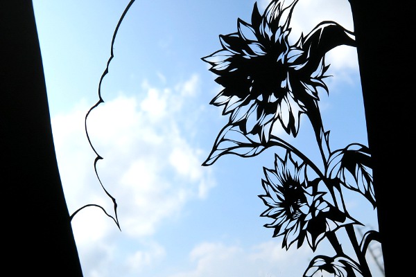 切り絵レーザーカット名刺燕山