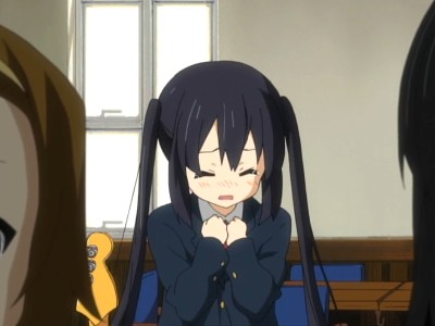 泣かないであずにゃん！