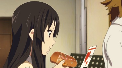 焼きそばパン好物なのかな？