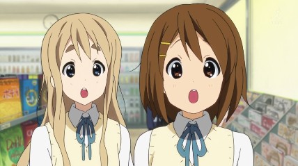 お口開けてだらしねっ！