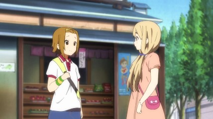 律xムギとは珍しい