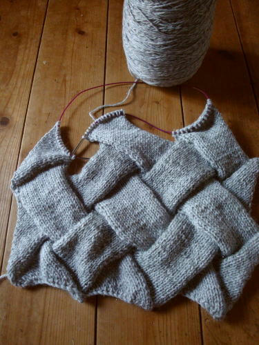 110925entrelac.jpg