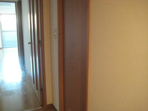 b8030815.jpeg