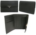 ﾌﾟﾗﾀﾞの財布