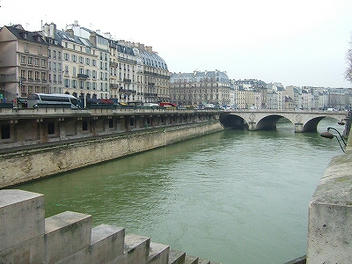 2010_02200037.jpg