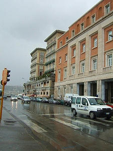2010_02200099.jpg
