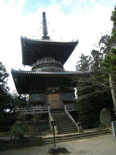 霊山寺　多宝塔