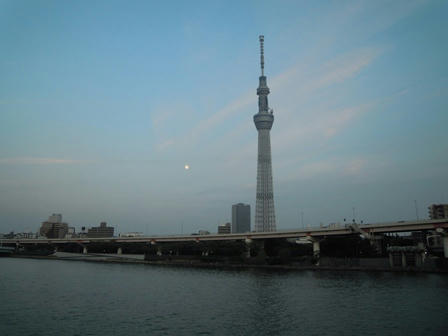 隅田川から東京スカイツリー