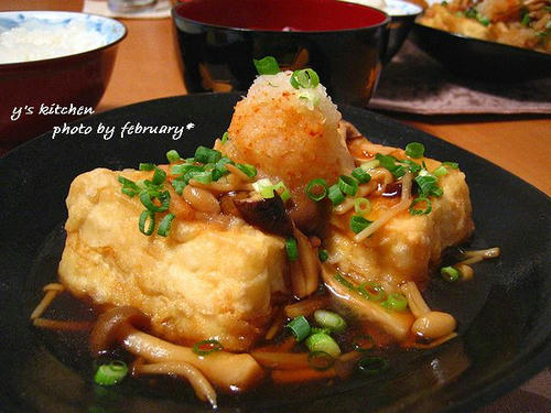 揚げ出し豆腐