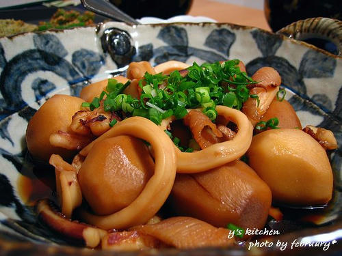イカと里芋の煮物