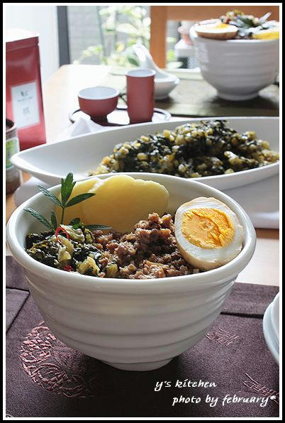 なんちゃって魯肉飯