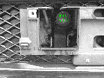ムーヴカスタムターボ(GF-L900S/EF-DET)のフロントナンバープレートの裏の穴