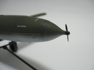 fi103-09.jpg