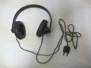 headphone1.jpg