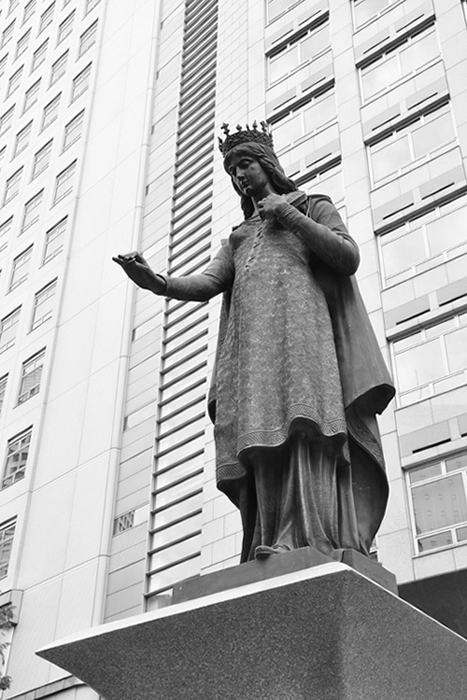 クニグンデ皇后像