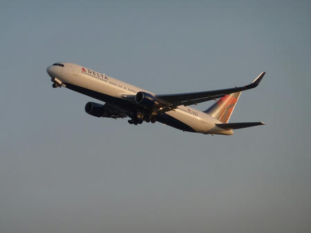 デルタ航空7