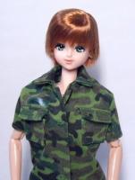 バービー軍服アキラ