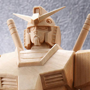 ガンダム　木彫り