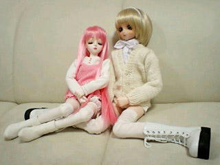 すわりっこ同士1