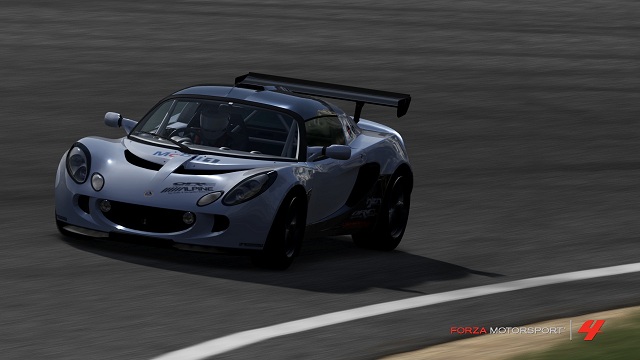 EXIGE-2.jpg