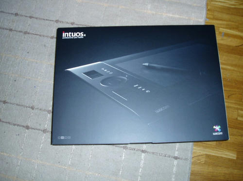 買っちまったintuos4 
