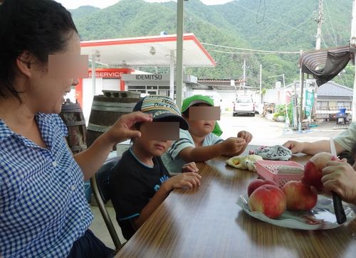 2018年御坂町で桃狩りススメ食べ放題できる人気農園農場.jpg