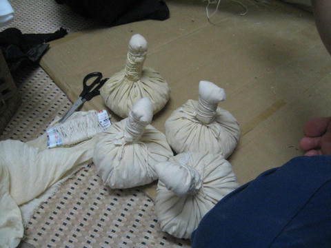 ハーブボール2/タイ古式マッサージ沙羅/名古屋