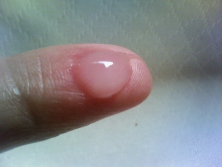 アクアレーベル大人の目尻