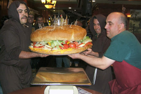 biggest_burger2.jpg