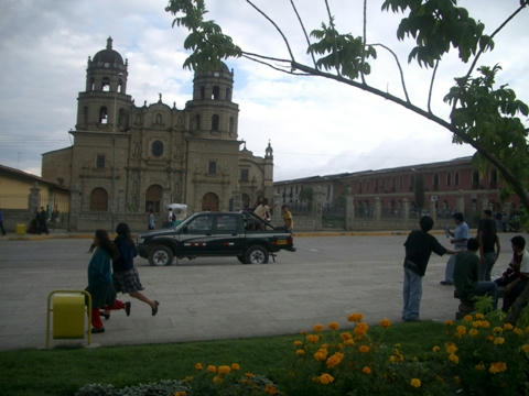 plaza.JPG