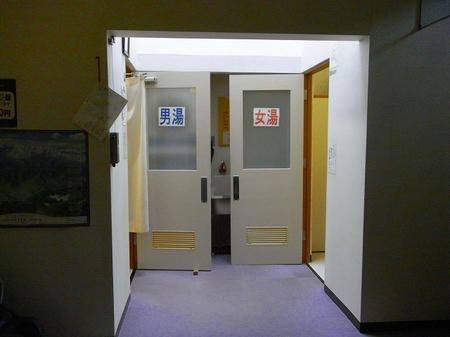 脱衣場入口
