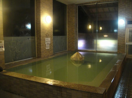 ぬる湯