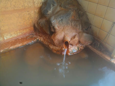 内湯の湯口
