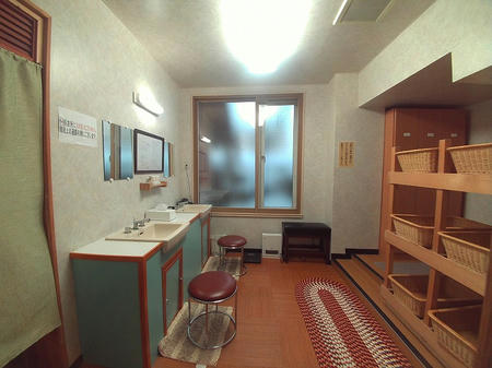 脱衣場