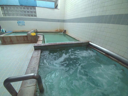 泡風呂・主浴槽・電気風呂